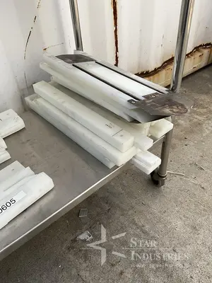 Used _UNKNOWN_ _UNKNOWN_ Bottle Feeders California US | Star Industries #1255739