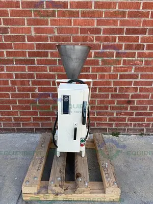 USED TRI-CLOVER TRI-BLENDER F2116MD STAINLESS STEEL MIXER 480V W/ REULAND 2.5HP MOTOR