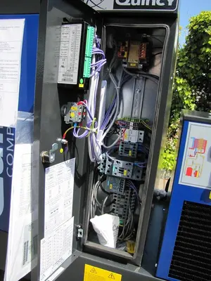 USED QUINCY QGS-10