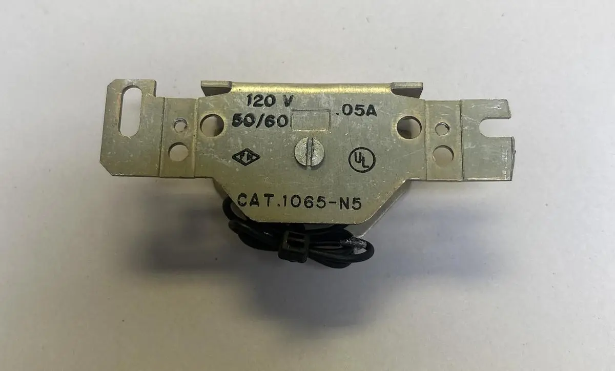 Used EDWARDS SIGNALING 1065-N5 Miscellaneous Equipment (Electrical & Power) Ohio US | Surplus Asset Holdings #1209090