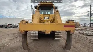 USED 2015 Caterpillar D8T