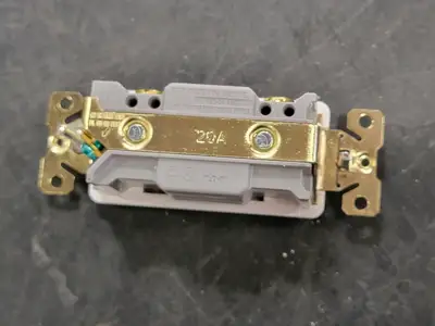 20A 120/277V Single Pole Decorator Switch