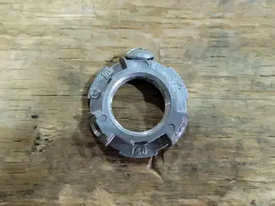 NEW THOMAS & BETTS L050GR