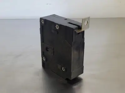 USED CUTLER-HAMMER BA140