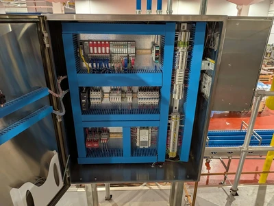 2024 Henry Group 5-zone indirect fired tunnel oven with loader and unloader
