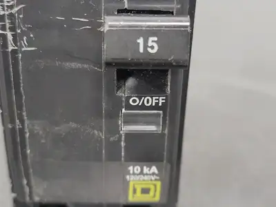 USED SQUARE D QO215