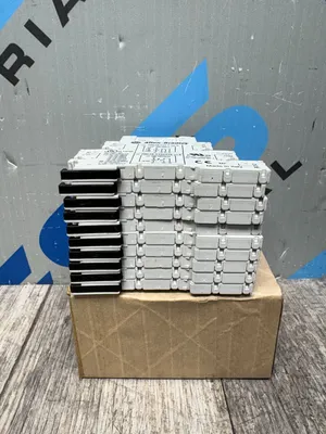 ALLEN BRADLEY 700-HLT1Z* Electrical/PLC/Automation | ESS Industrial Equipment Sales (4)