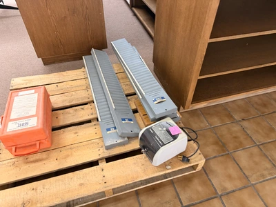 Used COMPUMATIC TR880D TIME CLOCK WITH TIMECARD HOLDERS _UNKNOWN_ Office Equipment Michigan US | Miedema Asset Management Group #1320853