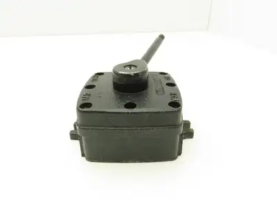Speedaire 32XC10 Pneumatic Air Control Valve & Manifold 3 P 4 Way 1/4NPT