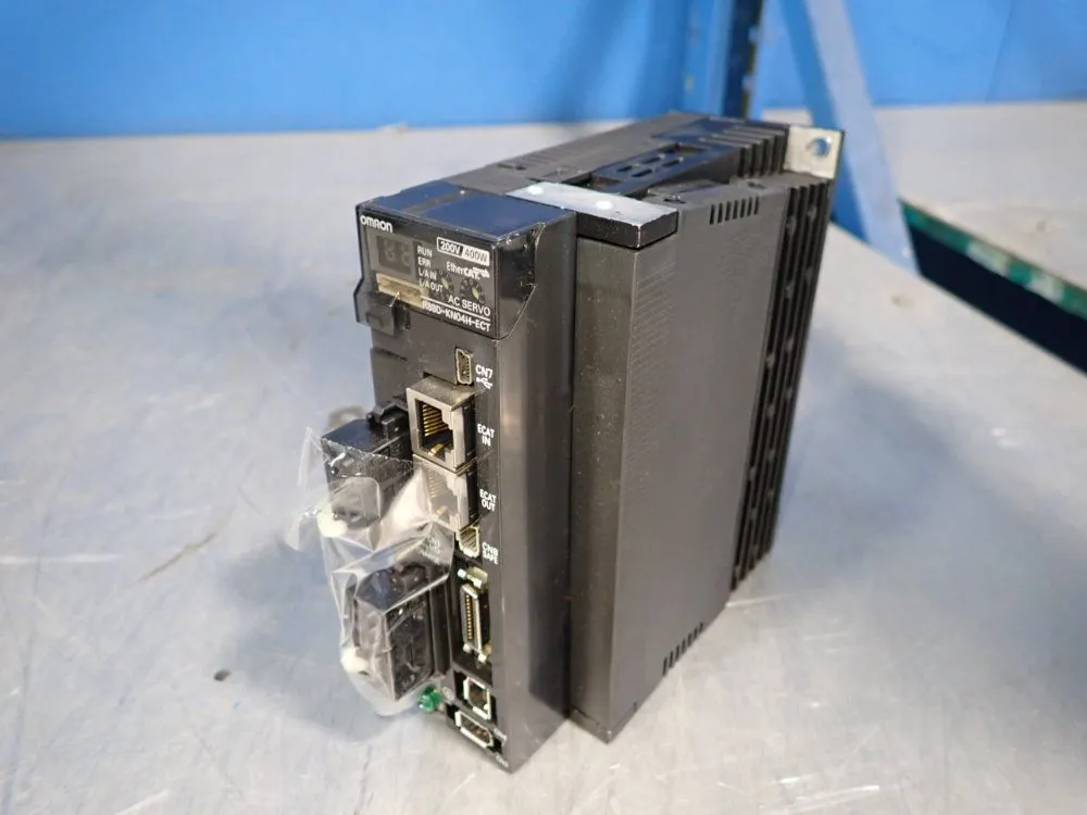 USED OMRON R88DKN04HECT