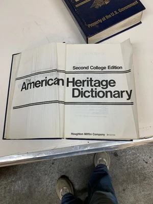 2- American Heritage College Dictionary Houghton Mifflin Company,Boston