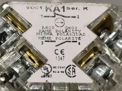 2- Position Momentary Selector Switch