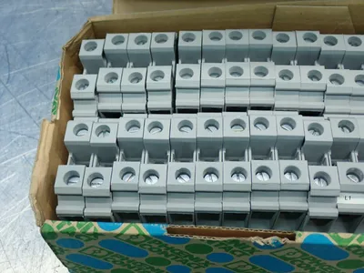 NEW PHOENIX CONTACT 3044199