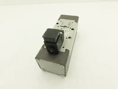 Aventics R432006321 Pneumatic Solenoid Directional Valve 150psi 120VAC Coil