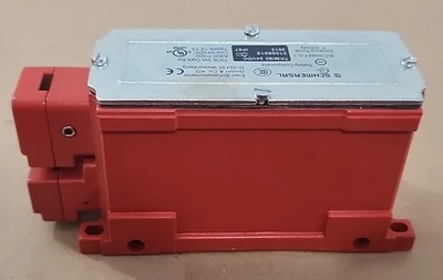 NEW Schmersal TKM/90