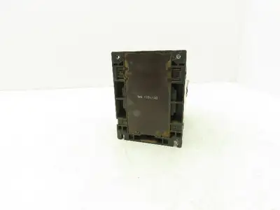 Siemens 3TF52 Motor Starter IEC Contactor 3Ph 1000V 150Hp 200A Coil 240V