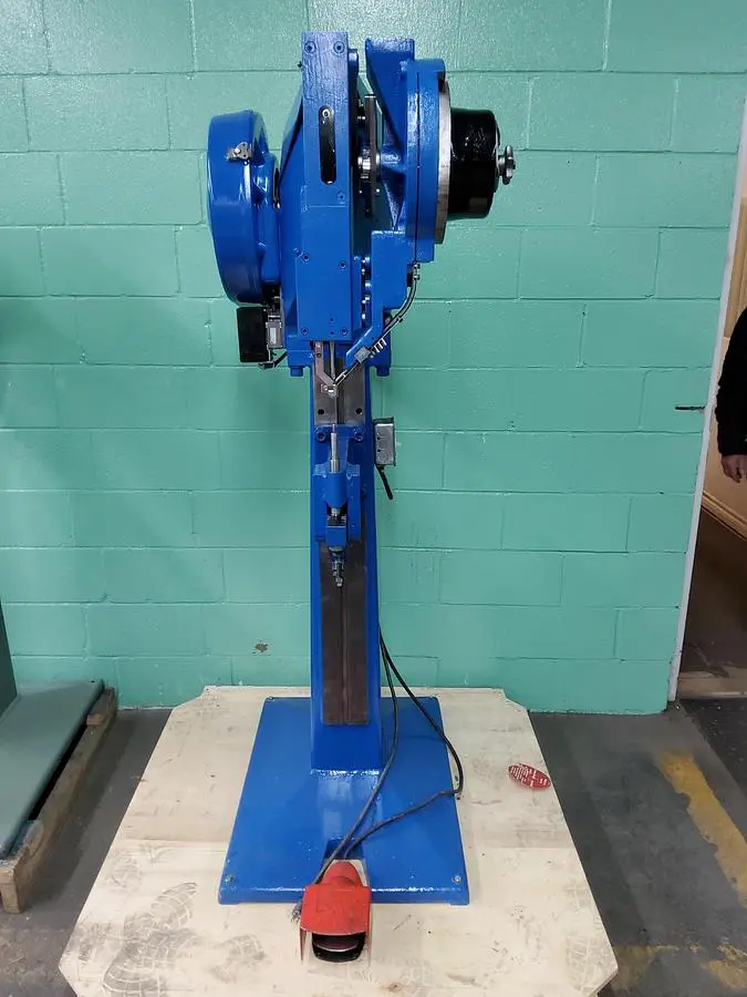 USED NATIONAL 800 WITH COMPENSATOR