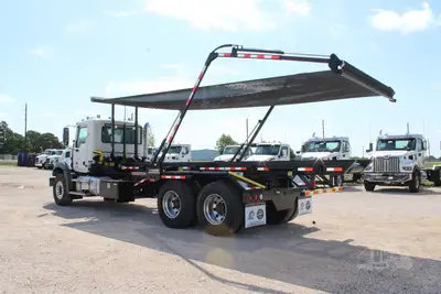 New | in-Stock 2026 MACK GRANITE 64BR Rolloff Trucks Texas US | Roll Off Truck World #1491904