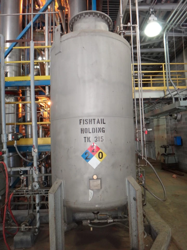 1,234 Gallon Steel  Vertical Tank