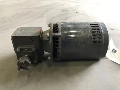 USED DAYTON 4Z007D