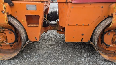 USED 2004 HYPAC C747B