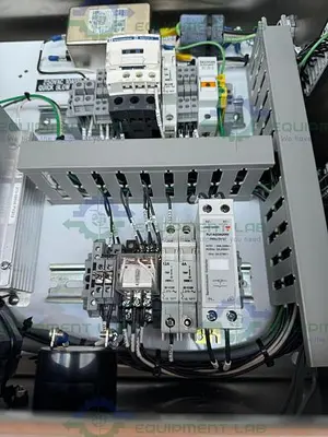 USED LENZE AC TECH SF110S VARIABLE FREQUENCY DRIVE 1 HP W/ ENCLOSURE 16" X 9" X 16"