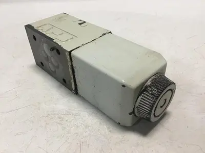 USED VICKERS DG4V-3-6AL-M-U-HL7-60
