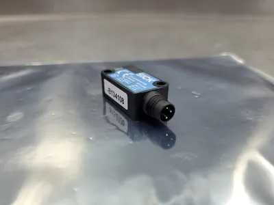 SICK IQ10-03BPSKT0S 10-30V DC Sensor Module. 5D-5