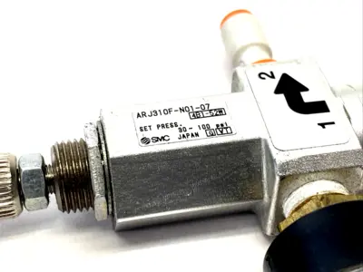 SMC ARJ310F-N01-07 Miniature Pneumatic Regulator Valve