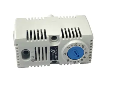 Used Schneider Electric ClimaSys CC PLC Temperature Modules Michigan US | Maverick Industrial Sales #1394305