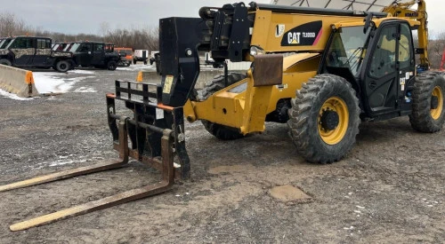 Used 2019 CATERPILLAR TL1055D Telehandlers Pennsylvania US | National Lift Equipment #1381461