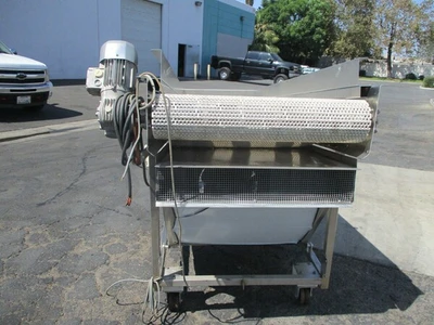 Stainless Steel Washdown Conveyor W/ Plastic Belt and Heater, Plastic Belt damaged and may need to be replaced