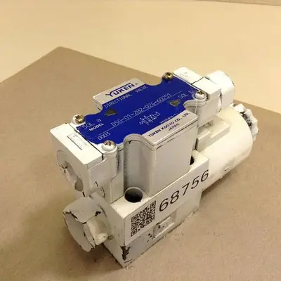 USED YUKEN DSG-01-2B2-D24-60251