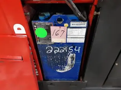 USED 2018 RAYMOND 560-OPC30TT
