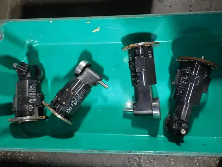 Used MODERN BODY ENGINEERING V12 Pumps Ohio US | HGR 24 #870739