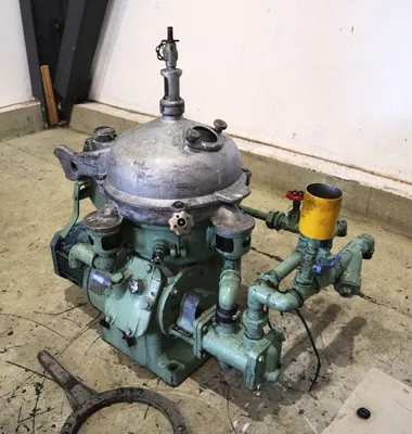 Alfa-Laval MAB 104B-24 oil purifier, SS.
