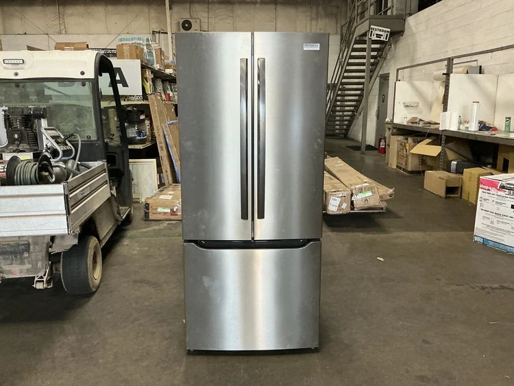 Used FRIGIDAIRE GRFN2023AF00 Refrigerators Michigan US | Miedema Asset Management Group #1321209