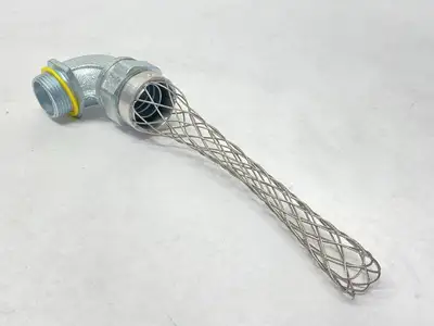 USED HUBBELL KELLEMS LIQUIDTIGHT CONDUIT WIRE GRIP 90 DEGREE 1"