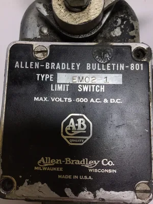 ALLEN-BRADLEY BULLETIN-801 TYPE EMO2-1 LIMIT SWITCH