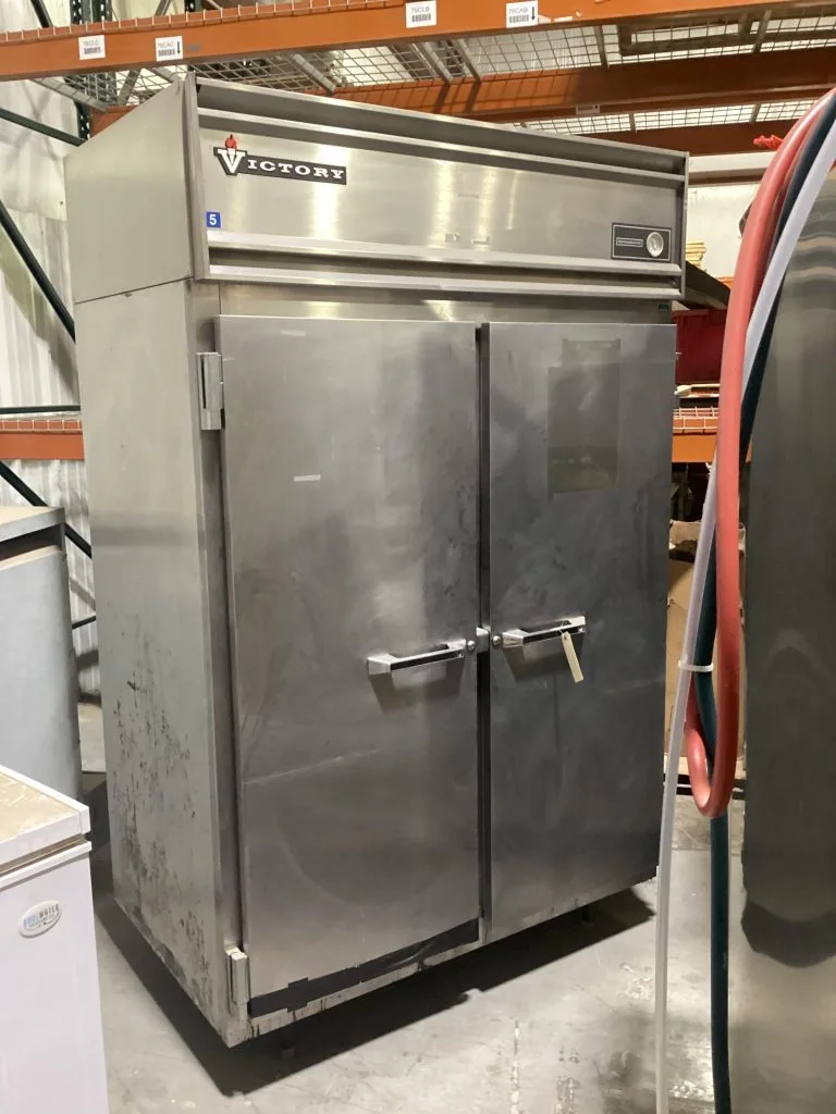 Victory RAA-2D-S7-SD 2 Door Reach In Refrigerator 115V 53″ X 36″ X 84″
