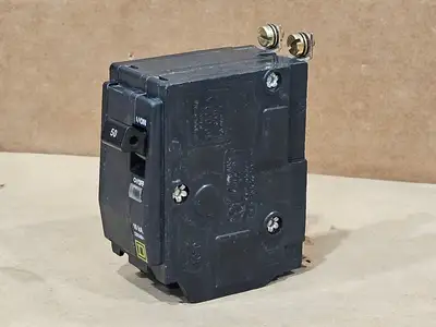 Used SQUARE D QOB250 Switchgears British Columbia CA | Lenmark #1438471