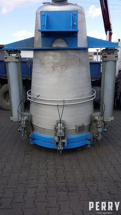APV 2,850 Litre Tanks SS Europe 0-4,999 Litres | Perry Equipment