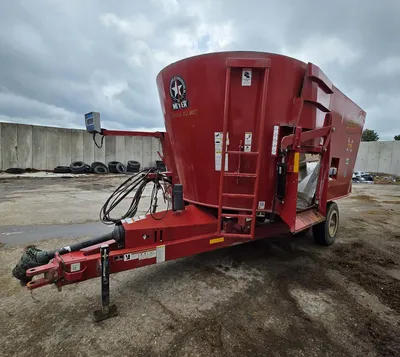 MEYER F700 Feed Mixers | Iron Listing (1)