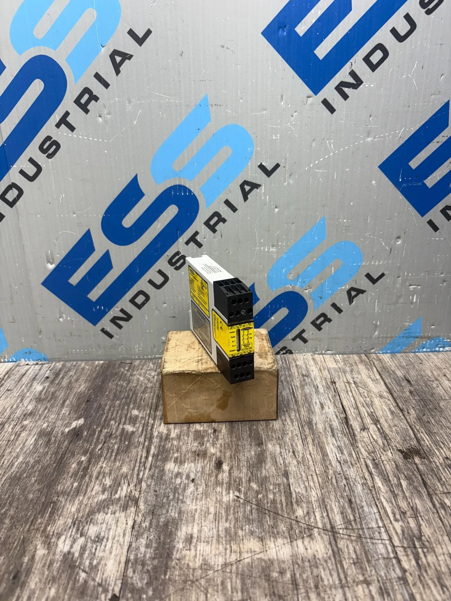 Used BANNER AT-FM-10K Misc Electrical & Power Parts South Carolina US | ESS Industrial Equipment Sales #1306273