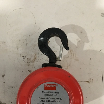 Dayton 38EV08A Low Headroom Manual Chain Hoist