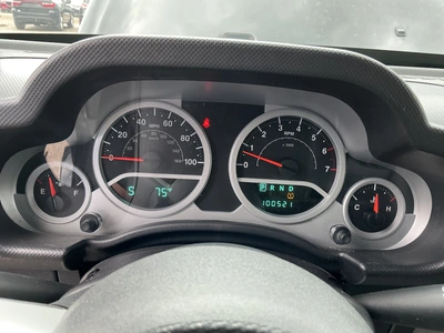 USED 2010 JEEP WRANGLER