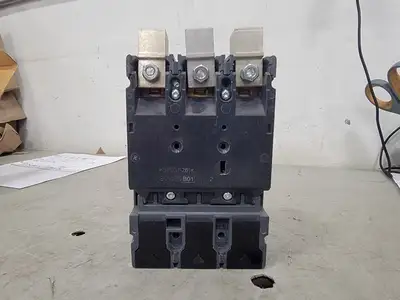 USED SIEMENS 3VL1110-1KM30-0AA0
