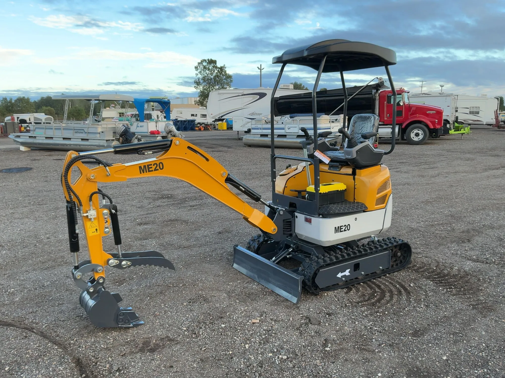 Used 2026 SDLANCH ME20 DIESEL Crawler Excavators - Mini Michigan US | Miedema Asset Management Group #1468622