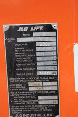 JLG 800 A, 4WDTelescopic Articulating Boom Lift