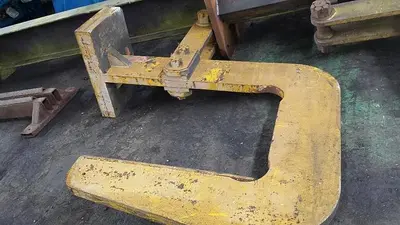 60" x 20 TON C-HOOKS - 2 AVAILABLE (USED)